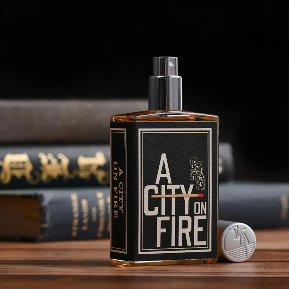 香水(ユニセックス) A City on Fire 50ml - Imaginary Authors Imaginary Authors - A City on Fire Eau de Parfum 50 ml • Perfume